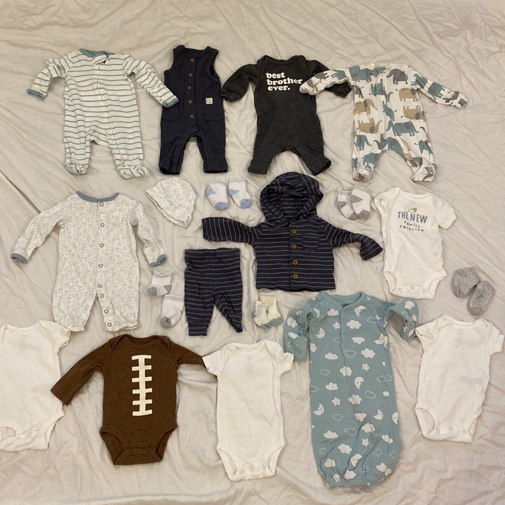 Carter’s Newborn Boy Baby Clothes 13 Pcs + hat + 5 socks